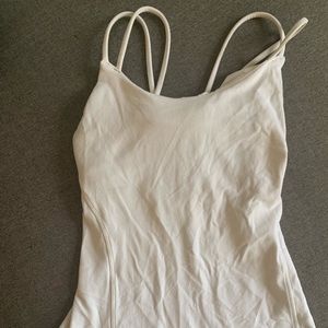 Lululemon workout top